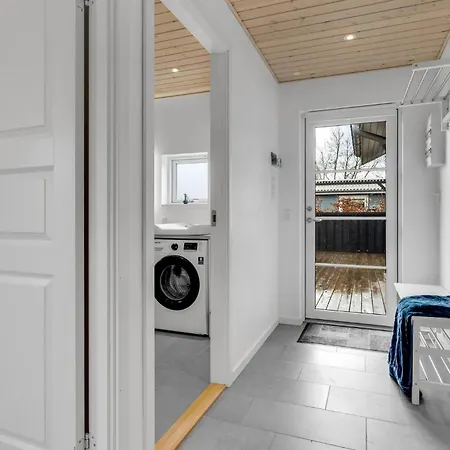 4 Bedroom Gorgeous In *